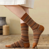 Nukty 1 Pair Women Socks Spring Autumn Retro Style Men Couple Cotton Socks National Wind Stripes Pattern Khaki Solid Color Socks