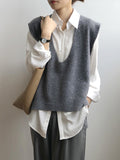 Nukty Knitting Irregularity Solid V-Neck Vest