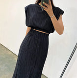 Nukty Elegant Green Skirt Sets 2 Pieces Womens Outfits Spring O-Neck Sleeveless Crop Tops Black Elastic Waist Long Skirts Suit Pajamas